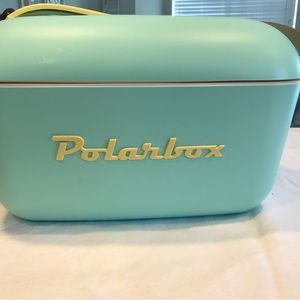 Polarbox 13 quart ice chest with yellow strap Brand New! Never used!